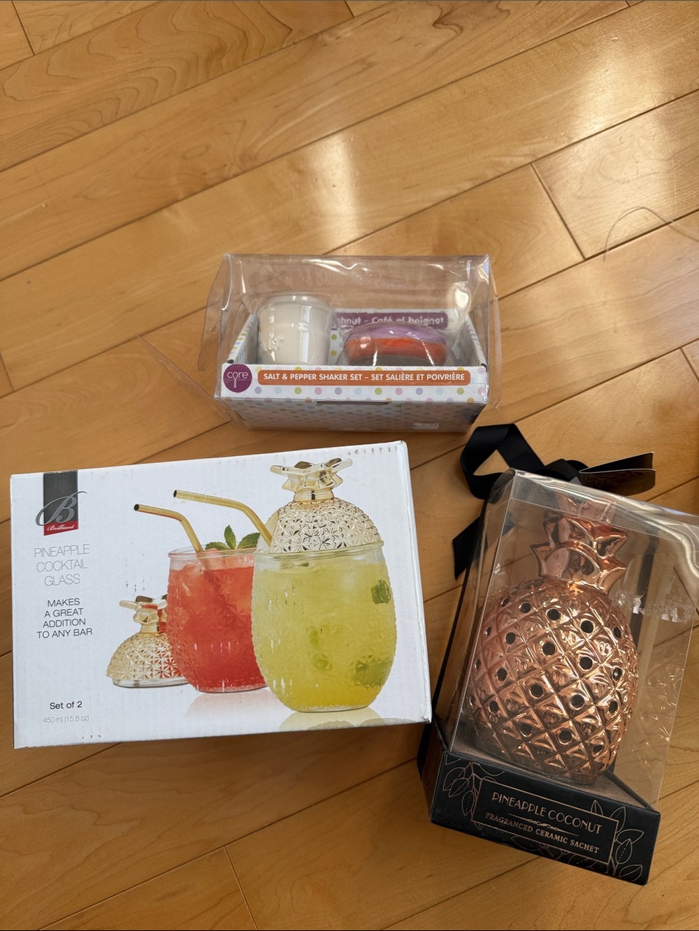 Pineapple Cocktail Glasses & Copper Pineapple Sachet - Gold/Copper